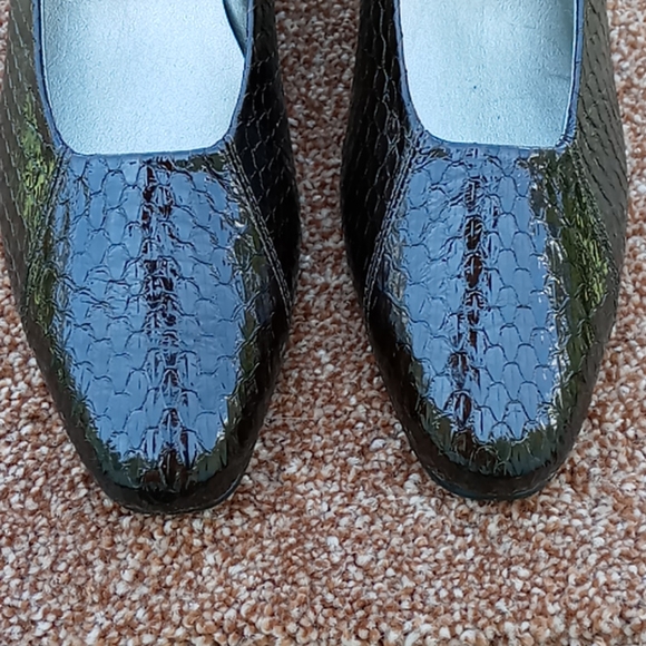Mark Lemp Classics "Vicki Pump" Snakeskin (NWOT)👠 - Picture 6 of 16